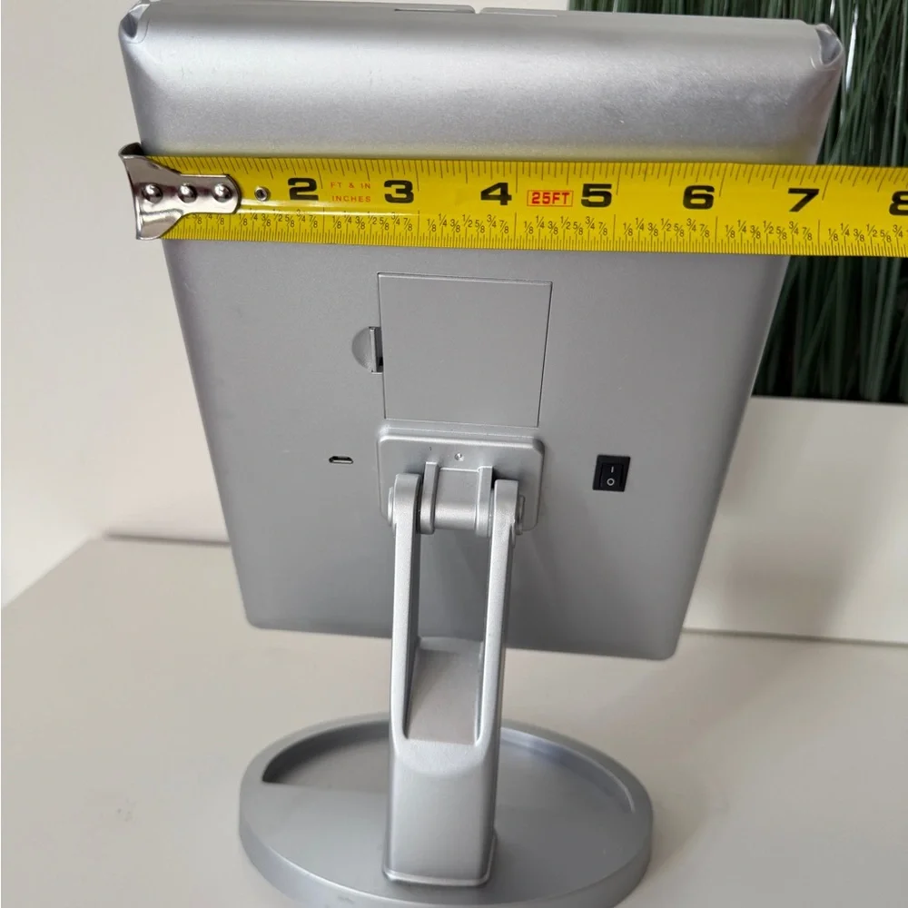 LED Tri-Fold Vanity Mirror with Touch Control - Picture 7 of 10
